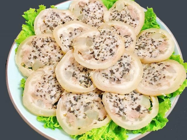 Mua sen về cắm vợ đảm nhân tiện làm thêm chả cánh sen ngon lạ đãi chồng - 5