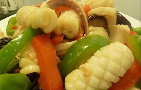 Mực tươi xào với rau gì để không bị tanh - 8