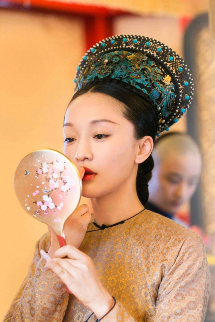 Muôn kiểu giảm cân nhanh chóng của các sao hoa ngữ người thành công người hốc hác lạ lùng - 12