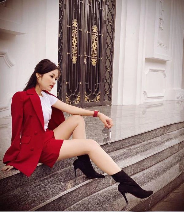 Mỹ nhân nhật ký vàng anh xưa mũm mĩm giờ là mẹ hai con mà dáng cứ dần thăng hạng - 7