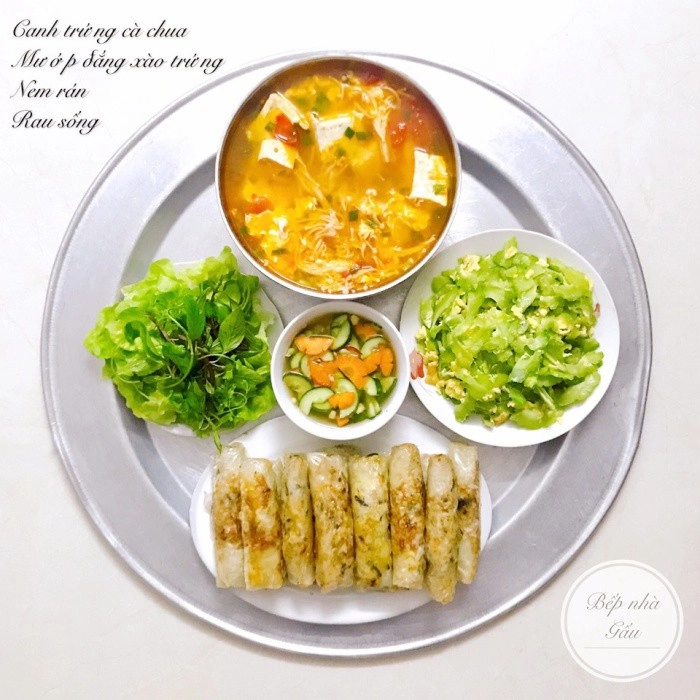 Nàng dâu đảm bữa nào nấu ăn cũng đúng giờ bố mẹ chồng được đãi toàn món ngon vừa ý - 16