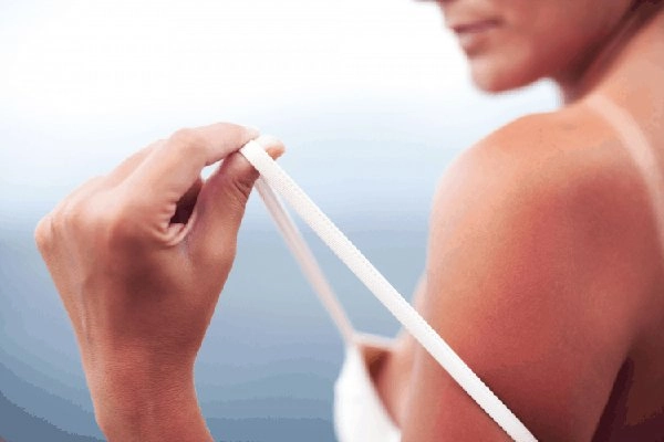 Nhật lê hứng nắng khoe mặt mộc hoàn hảo liệu da cô nàng có bị tàn phá - 6