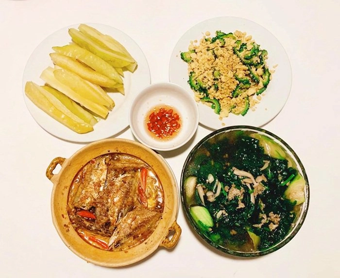 Ở nhà mùa dịch 8x ngày nào cũng nấu 3 bữa toàn món ngon chồng ăn không thấy chán - 7