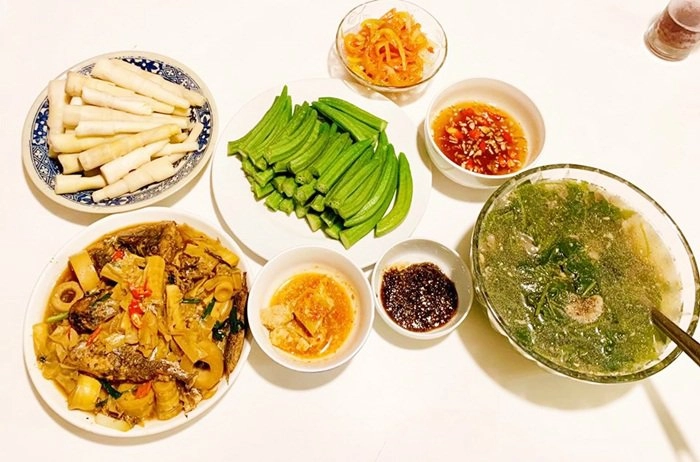Ở nhà mùa dịch 8x ngày nào cũng nấu 3 bữa toàn món ngon chồng ăn không thấy chán - 11