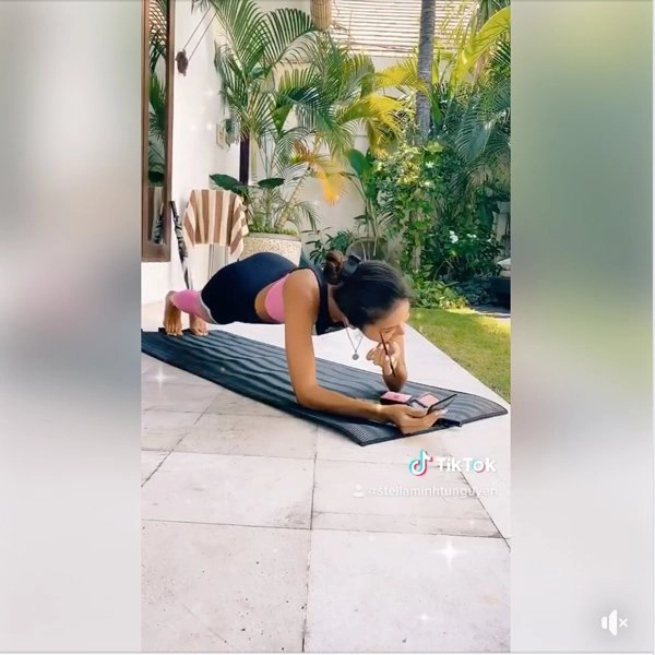 Plank challenge đánh tan mỡ bụng cùng minh tú châu bùi và yến xuân - 1