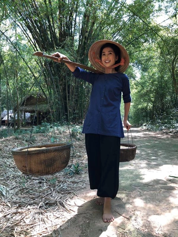 Quỳnh lam nữ hoàng áo bà ba trên màn ảnh nhưng ngoài đời lại ngọt ngào thế này - 7