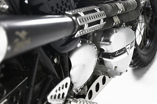 Ria mép đen - triumph thruxton độ cực chất với phong cách xe đua - 6