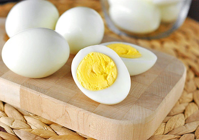 Salad trứng dễ làm lại siêu ngon mát bổ dưỡng cho ngày hè - 1