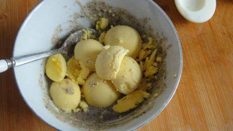 Salad trứng dễ làm lại siêu ngon mát bổ dưỡng cho ngày hè - 3