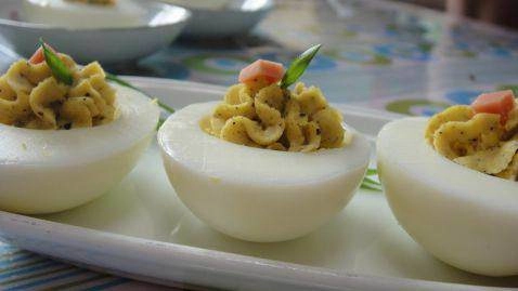 Salad trứng dễ làm lại siêu ngon mát bổ dưỡng cho ngày hè - 4
