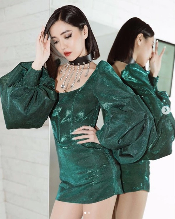 Sau 10 năm ca hát đến bây giờ bích phương mới tự tin thừa nhận mũi giả cằm giả - 10