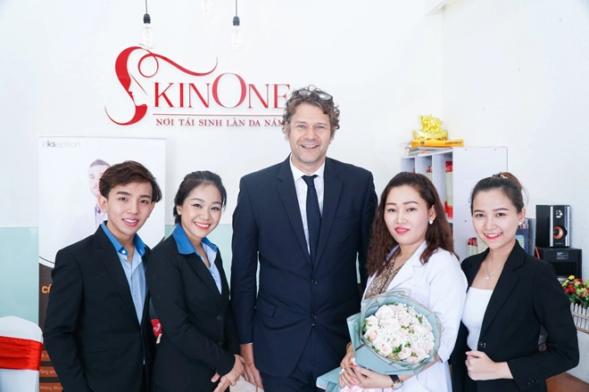 Skinone ứng dụng công nghệ trị nám 4f - xu hướng làm đẹp thế hệ mới - 1