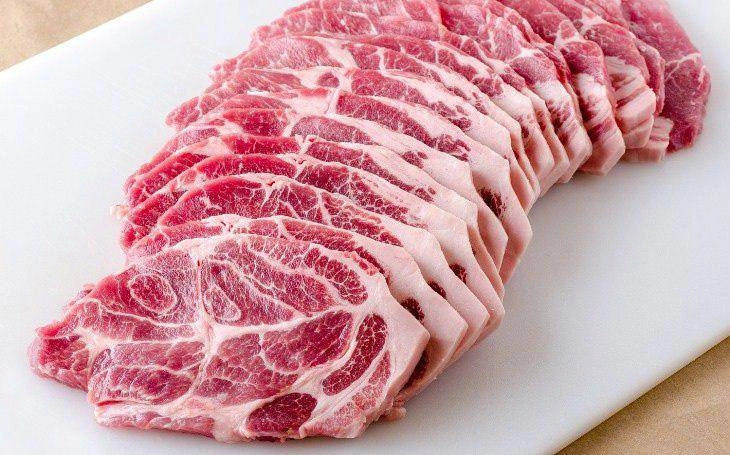 Thêm thao tác nhỏ này cá thịt gia cầm dù để lâu vẫn cứ tươi rói như vừa mới mua - 1