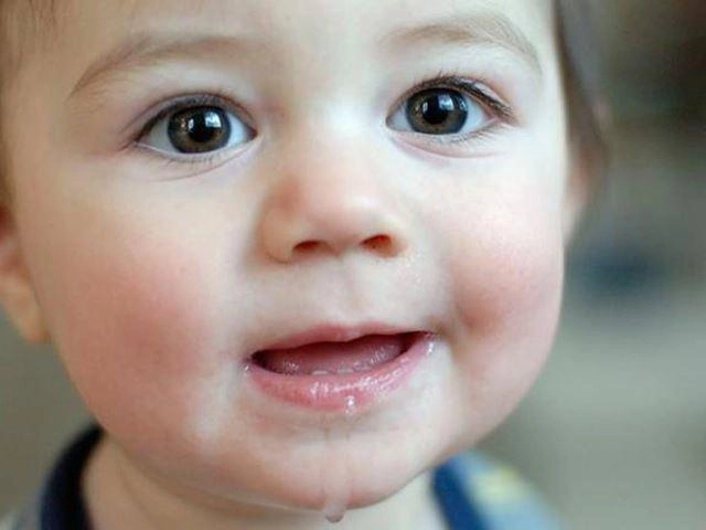 Thứ tự mọc răng của bé từ sơ sinh đến 3 tuổi cha mẹ cần quan tâm - 12