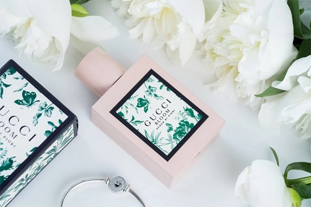 Top 10 nước hoa nữ chính hãng cao cấp thơm dịu được yêu thích nhất - 9
