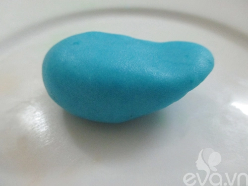 Trang trí fondant hình chim xanh dễ thương - 1