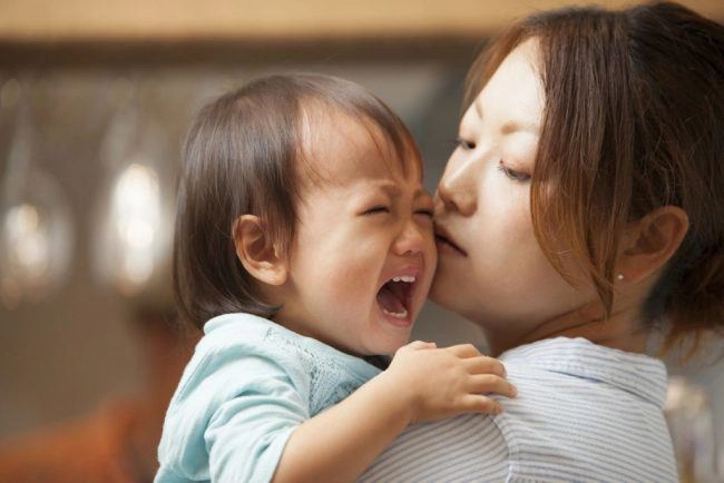 Trẻ 2 tuổi khóc đêm cách khắc phục các vấn đề về giấc ngủ của bé - 2