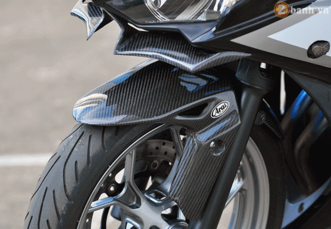 Yamaha r25 thể thao hơn trong diện mạo cực chất - 6