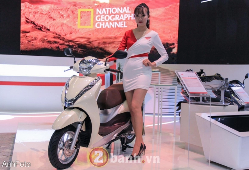 50 cô gái hot nhất vietnam motorcycle show 2017 - 17