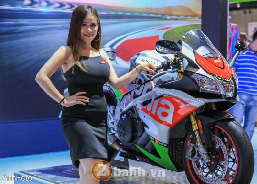 50 cô gái hot nhất vietnam motorcycle show 2017 - 35