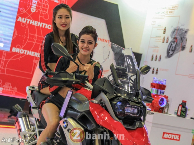 50 cô gái hot nhất vietnam motorcycle show 2017 - 41