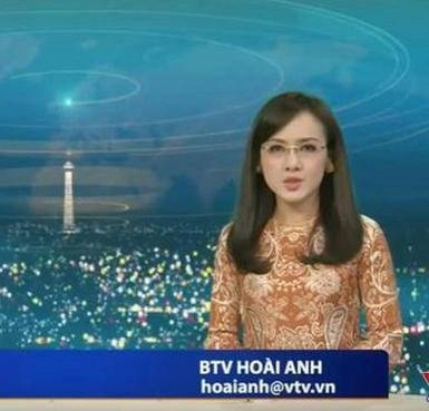 Ăn mặc chỉn chu lên sóng đâu biết dàn btv của vtv lại chỉ mang chân đất dép lê - 13