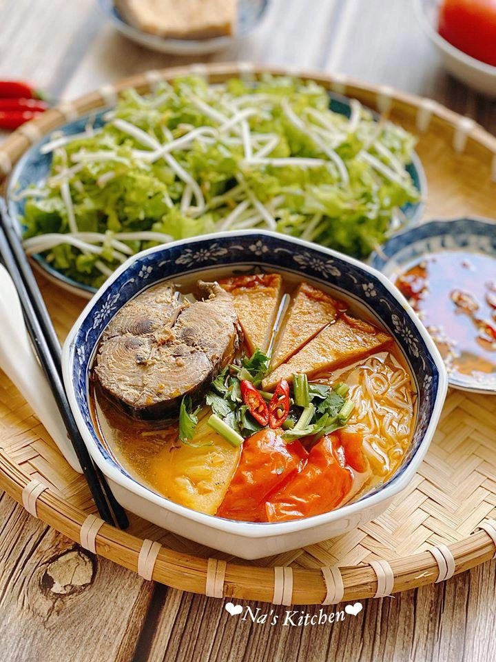 Ăn một mình nhưng bữa nào 9x cũng nấu đủ món nhìn mâm cơm dân mạng phát thèm - 6