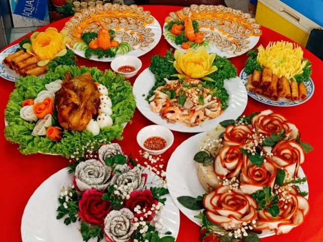 Ăn một mình nhưng bữa nào 9x cũng nấu đủ món nhìn mâm cơm dân mạng phát thèm - 15