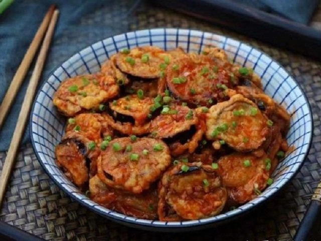 Cà tím nấu kiểu này ăn chẳng những ngon mà còn đẹp mắt - 5