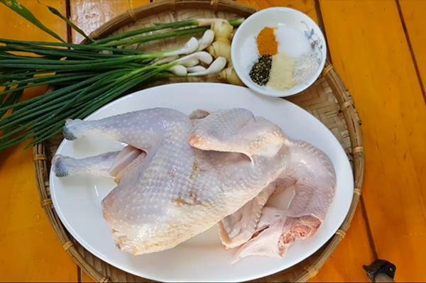 Cách làm gà hấp hành thơm ngọt ngon hết nấc - 1