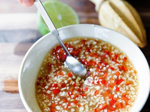 Cách làm gỏi cuốn ngon và bí quyết pha tương chấm chuẩn - 7