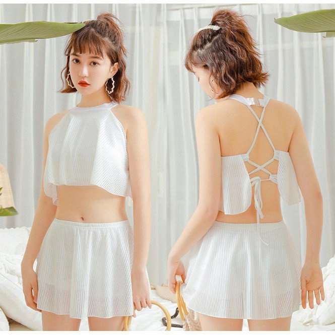 Chọn mẫu bikini độc lạ trông bắt mắt hơn thật nhưng diễm my 9x lại bị dìm dáng thấy rõ - 7