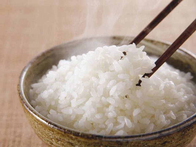 Cơm nguội đừng rang làm theo cách này chắc chắn lớn nhỏ đều yêu bao nhiêu cũng hết - 10