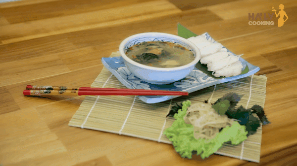 Cuối tuần làm 5 món ăn kèm bún để đỡ phải nấu cơm ngày nắng - 5