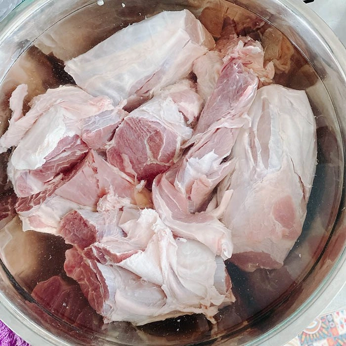 Cuối tuần rảnh rỗi om bắp bò kiểu này cả nhà ăn ngay không cần phải mời gọi - 2