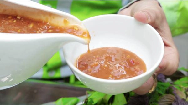 Đặc sản đà nẵng mang về làm quà không thể bỏ qua - 15