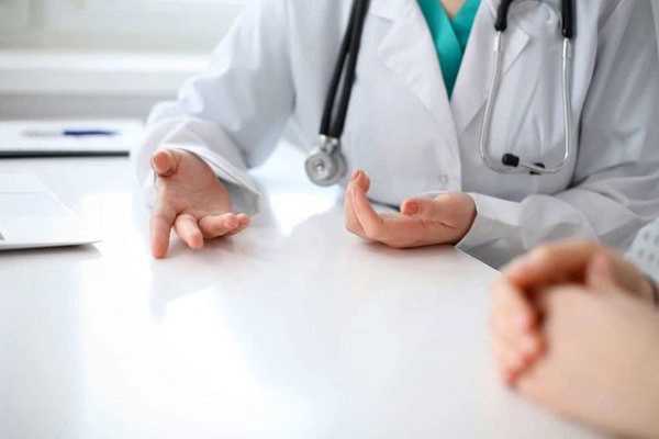 Đăng tải một bức hình linh ka hết bị hỏi mới nhấn mí rồi đến làm mũi - 8