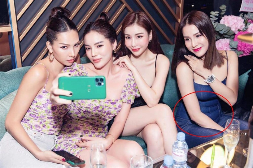 Dáng thon gọn mê ly hoá ra loạt mỹ nhân việt cũng từng có mỡ bụng núng nính - 2