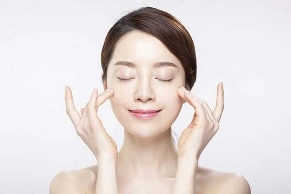 Để giữ được vẻ đẹp đôi mươi cô bạn từng thân của hà hồ phải chi tiền tỷ dao kéo - 15