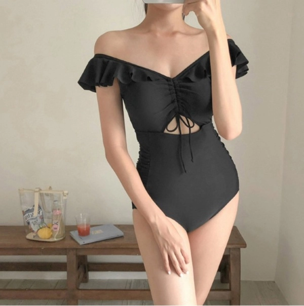 Du lịch một chuyến hotgirl trâm anh cho lên sóng cả bst bikini gợi cảm khoe trọn dáng nuột nà - 15