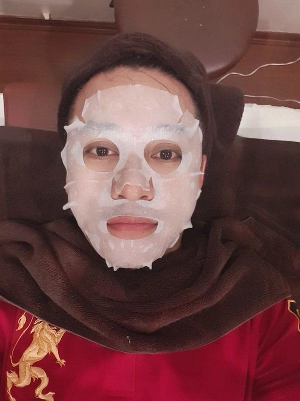 Được bà xã thu hương chăm da kĩ lưỡng bảo sao tuấn hưng 41 tuổi mà trẻ mãi không già - 4