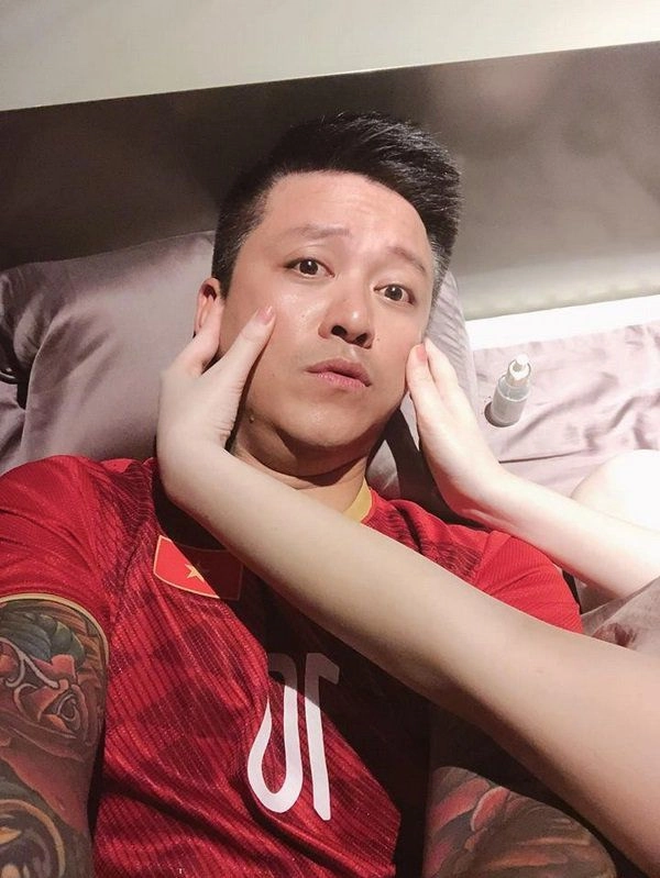 Được bà xã thu hương chăm da kĩ lưỡng bảo sao tuấn hưng 41 tuổi mà trẻ mãi không già - 6