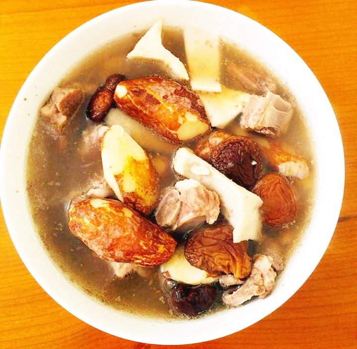 Học 8x ăn sầu riêng triệt để hạt và vỏ không vứt bỏ mà chế biến thành nhiều món ngon - 4