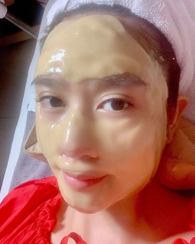 Hoi me bim nhieu con nhat vbiz đo dang hoa hau 6 con dang nuot nhu gai đoi muoi - 10