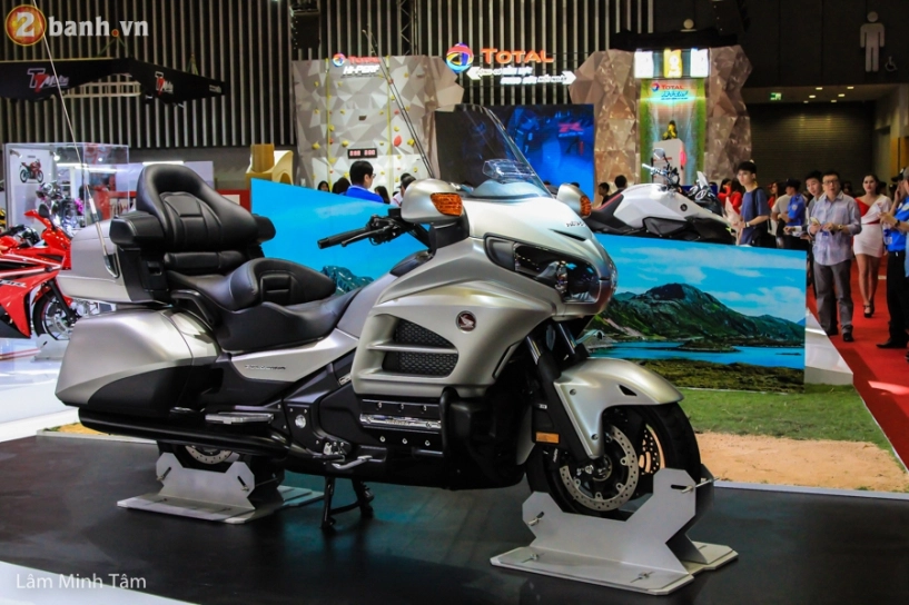 Honda việt nam tham dự triển lãm vmcs 2017 với chủ đề sống lái đam mê - 14