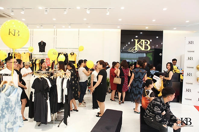 Kb fashion khuấy động con phố thái hà với không gian mua sắm đẳng cấp - 3