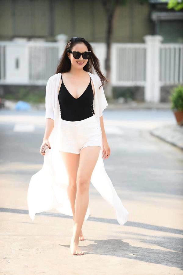 Lên sóng với bikini hồng diễm vô tình để lộ nhược điểm vóc dáng chỉ tăng cân mới thấy rõ - 4