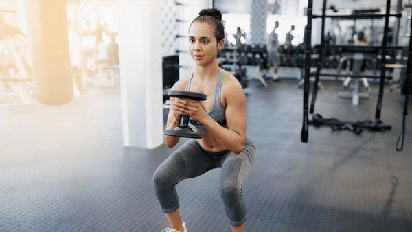 Lên sóng với bikini hồng diễm vô tình để lộ nhược điểm vóc dáng chỉ tăng cân mới thấy rõ - 8
