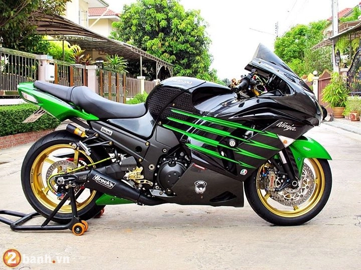 Quái vật đường trường - kawasaki ninja zx-14r đẹp hút hồn trong bản độ siêu khủng - 4