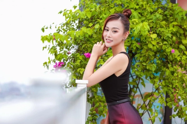 Quỳnh búp bê và cú lột xác ngoạn mục nhờ chỉnh lại chiếc mũi - 7